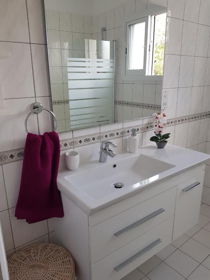 Paradise Gardens IV 2 Bd Amazing Apartment Paphos Exteriör bild